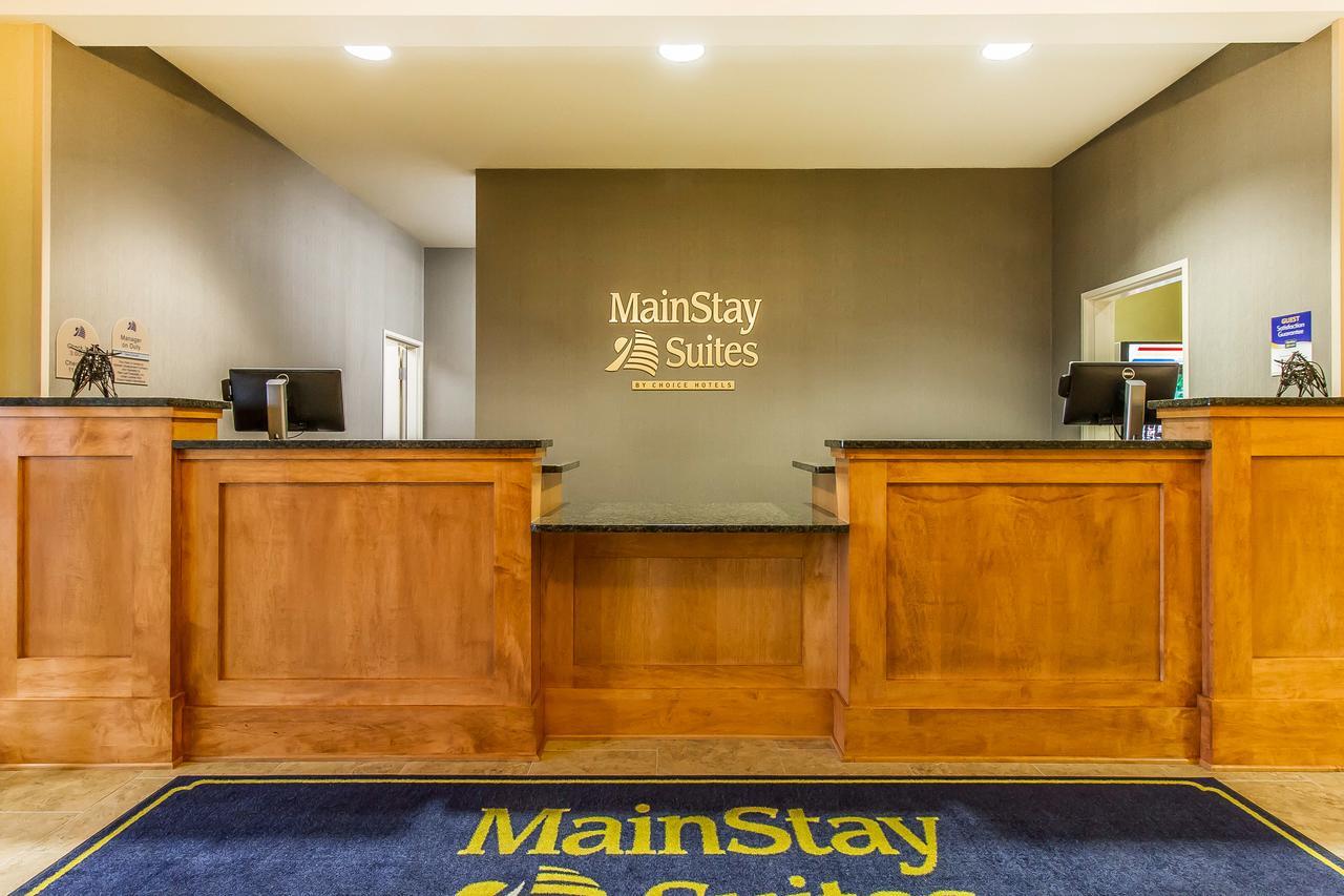 Mainstay Suites Stanley Exteriör bild