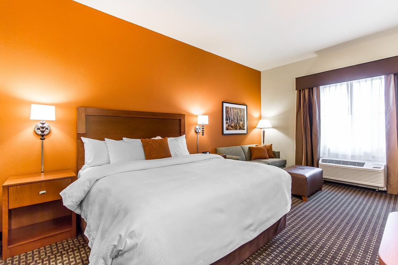 Mainstay Suites Stanley Exteriör bild
