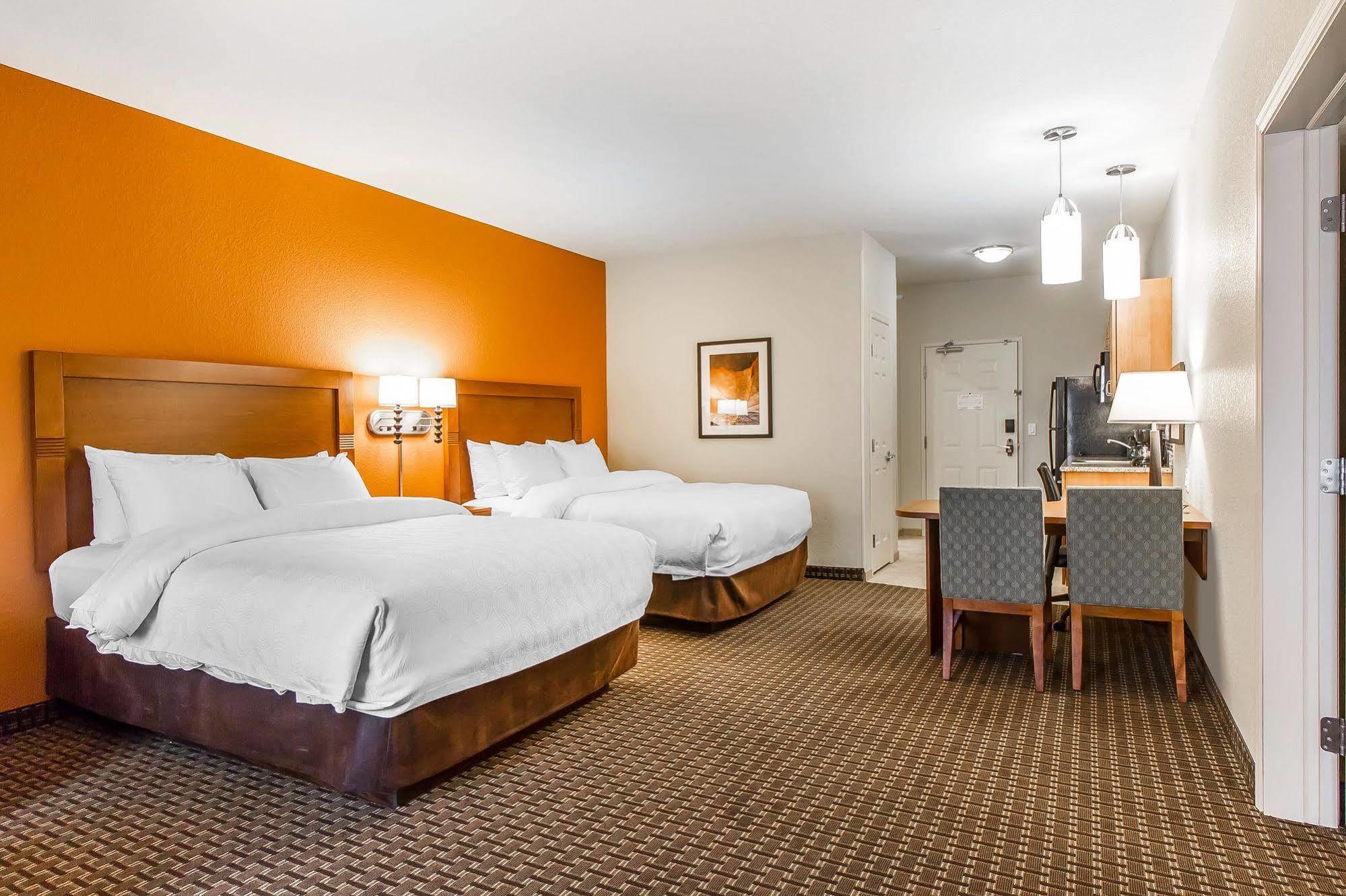 Mainstay Suites Stanley Exteriör bild